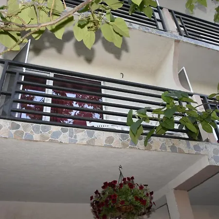 De Inchiriat - La Braileanul - 2 Stele - 코스티네스티